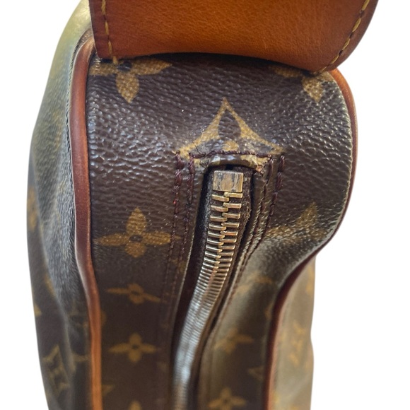 🟤⚜️🟤ICONIC BAG LOUIS VUITTON CROISSANT GM AUTH🟤⚜️🟤SALEEE✅BLACK FRIDAY ✅🤩🥳 - Picture 11 of 17